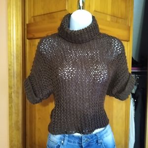 Small short sleeve turtleneck sweater